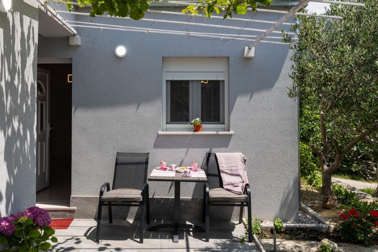 Apartments Roza Mlini Exterior foto